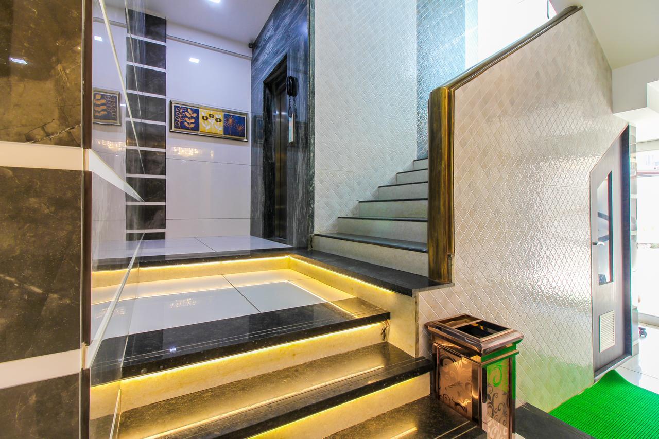 Fabhotel Laaiba Residency Mumbai Exterior foto